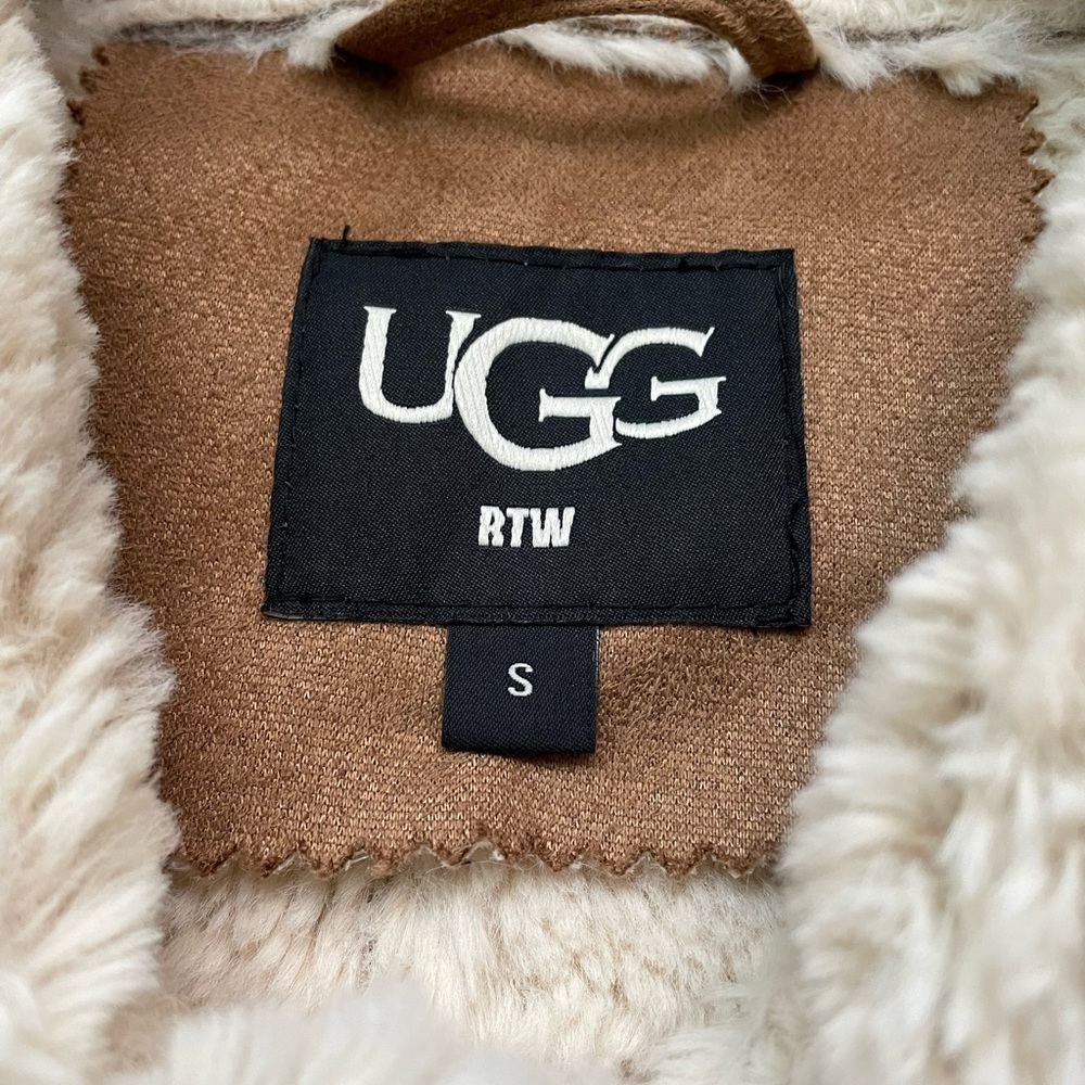 SOLD NWT UGG Dez Bonded Oversized Winter Brown Faux Fur Buttoned Coat - Picture 3 of 10